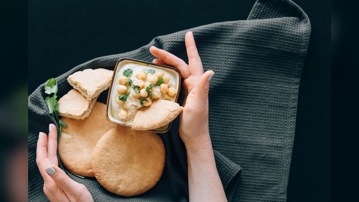 Should I open or buy a Pita Pit franchise in 2027?