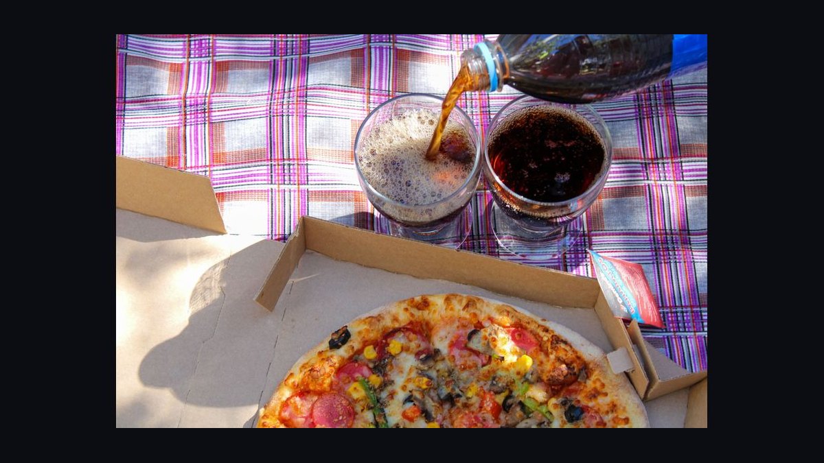 Should I open or buy a Pizza Inn franchise in 2027 — figure 4