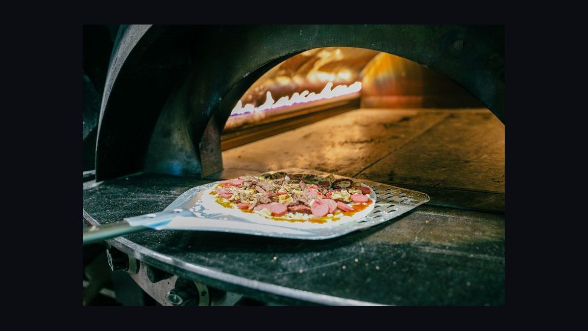 Should I open or buy a Pizza Inn franchise in 2027 — figure 9