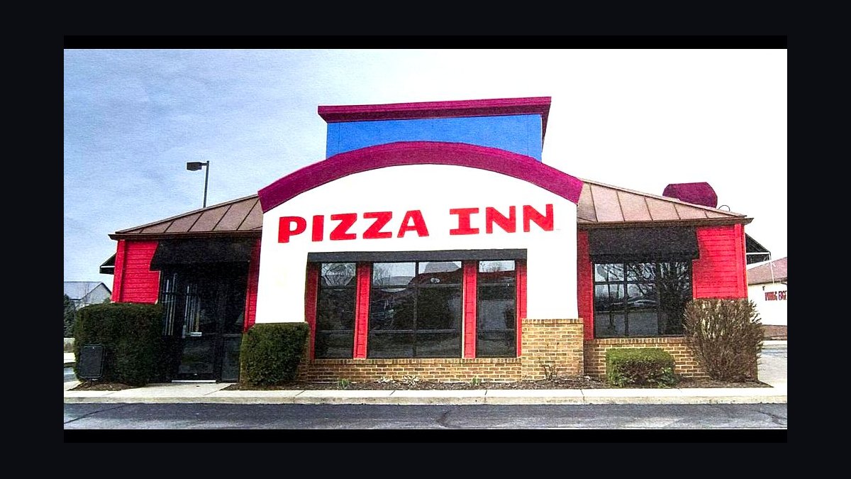 Should I open or buy a Pizza Inn franchise in 2027?