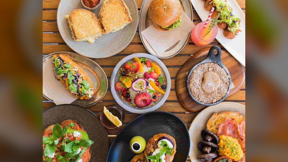 Should I open or buy a Newk's Eatery franchise in 2027 — figure 2