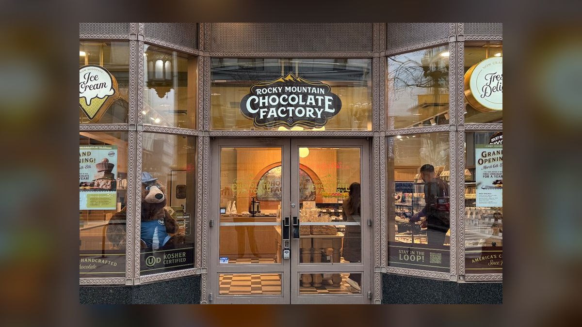 Should I open or buy a Rocky Mountain Chocolate Factory franchise in 2027 — figure 6