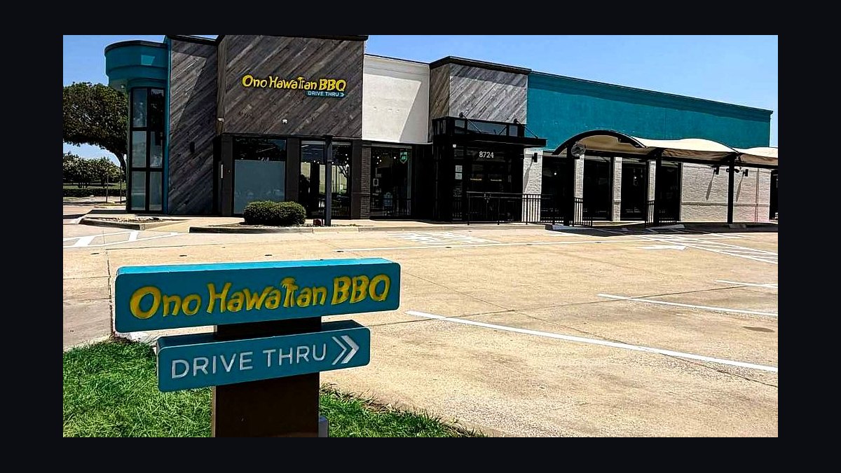 Should I open or buy an Ono Hawaiian BBQ franchise in 2027?