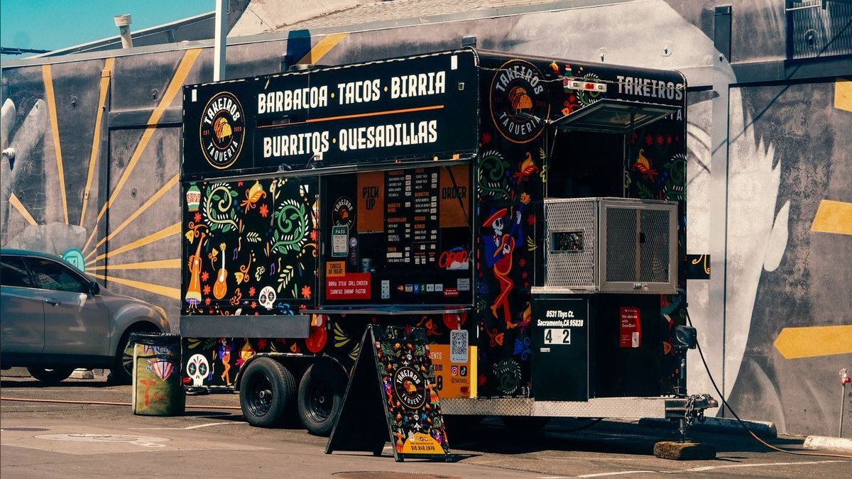 Should I open or buy a Hot Head Burritos franchise in 2027?