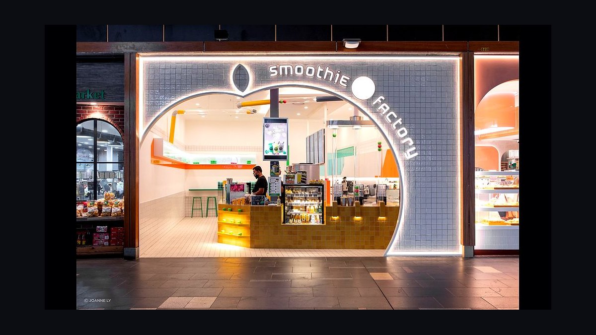 Should I open or buy a Smoothie Factory franchise in 2027 — figure 2
