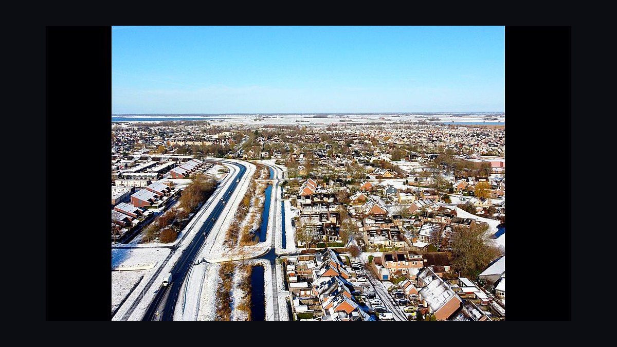 Should I open or buy an East Side Mario's franchise in 2027 — figure 1