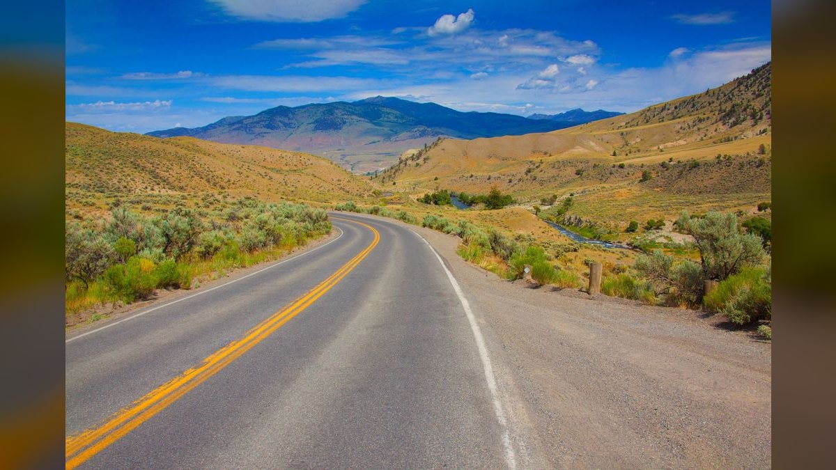 Should I open or buy a Montana's BBQ & Bar franchise in 2027 — figure 5