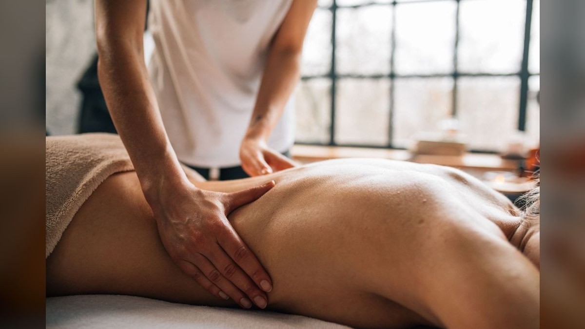 Should I open or buy an Elements Massage franchise in 2027?