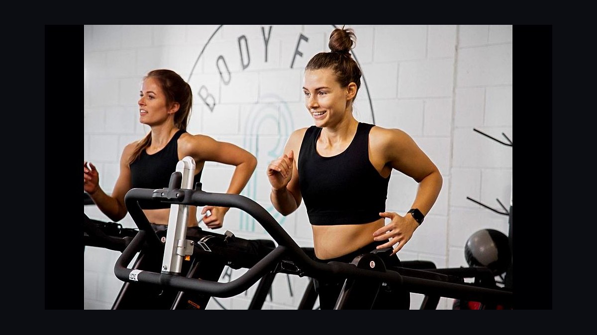 Should I open or buy an Xponential Fitness brand franchise in 2027?