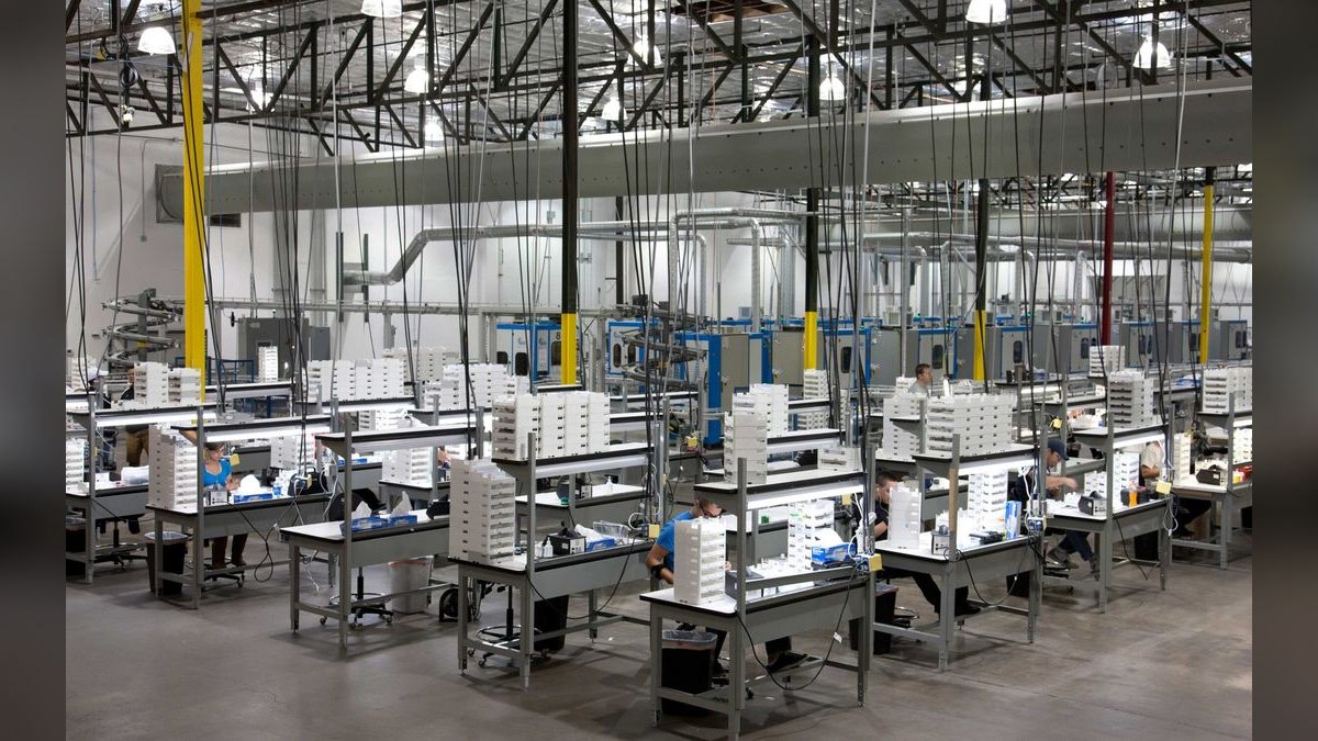 Should I open or buy a Costco Optical franchise in 2027?
