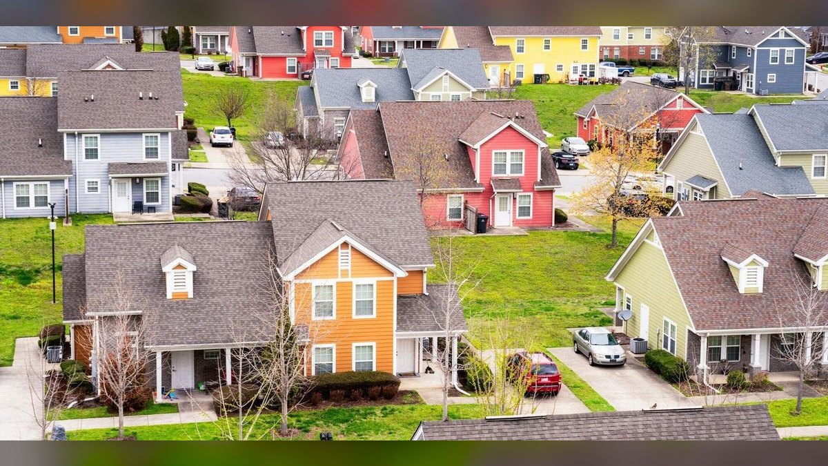 Should I open or buy a Park Place Real Estate franchise in 2027 — figure 2