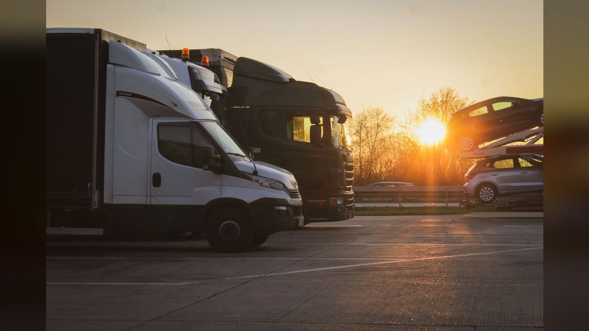 Should I open a trucking company in 2027 — figure 3