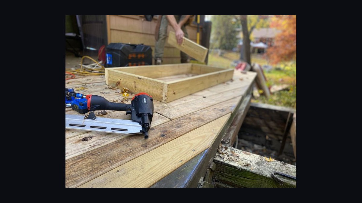 Should I open a flooring installation business in 2027 — figure 1