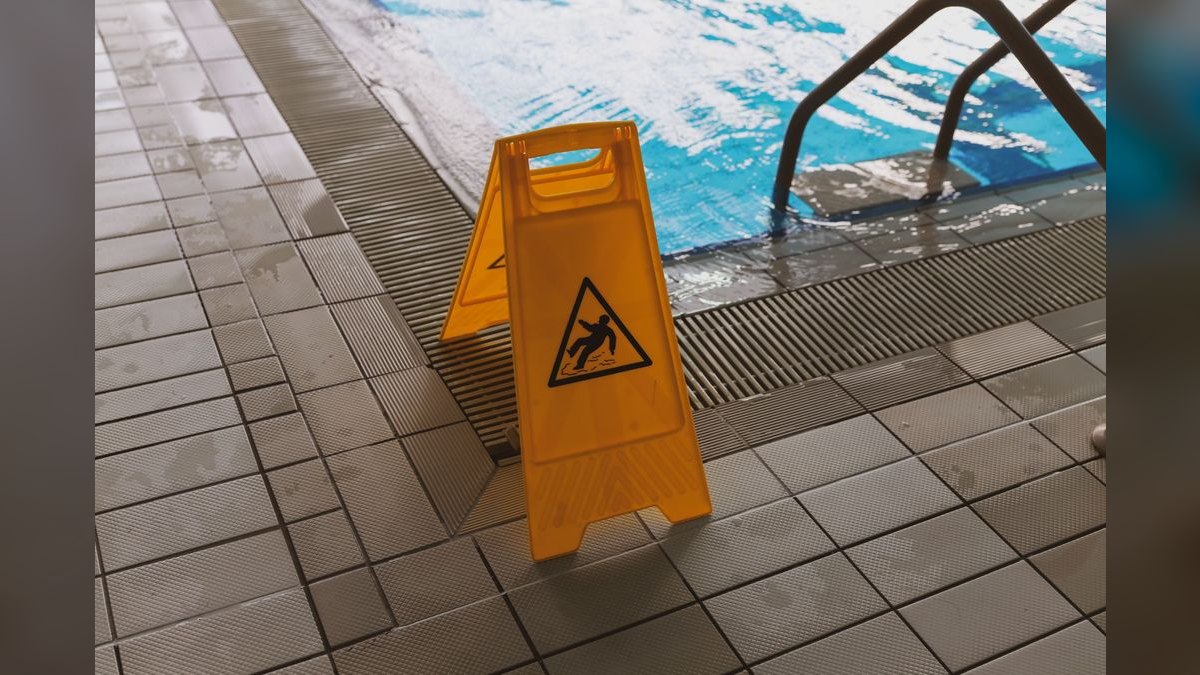 Should I open a pool cleaning business in 2027 — figure 2