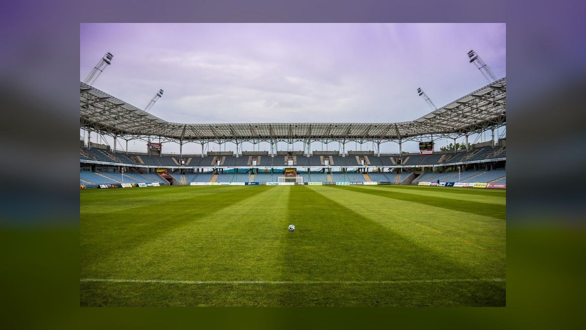 Should I open or buy a Soccer Stars franchise in 2027 — figure 9