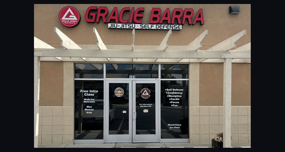 Should I open or buy a Gracie Barra Brazilian Jiu-Jitsu franchise in 2027?