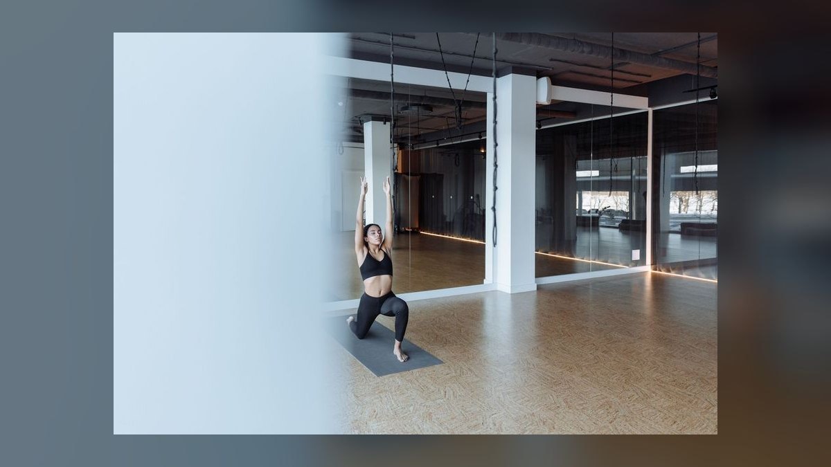 Should I open or buy a YogaSix franchise in 2027 — figure 9