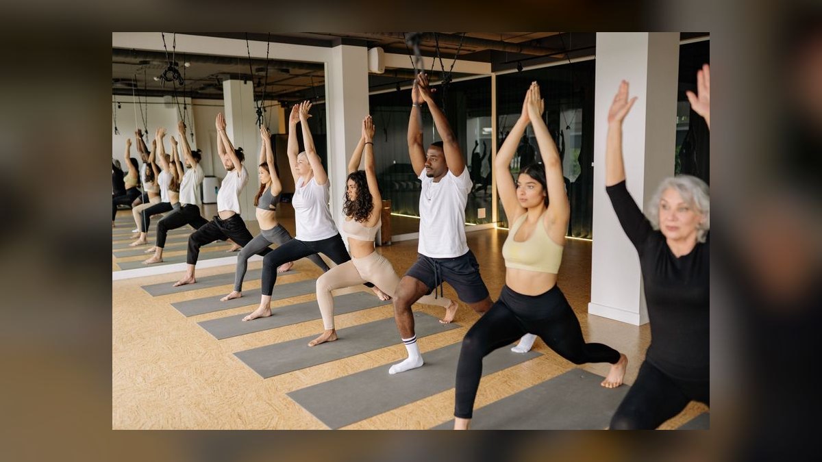 Should I open or buy a CorePower Yoga franchise in 2027 — figure 10