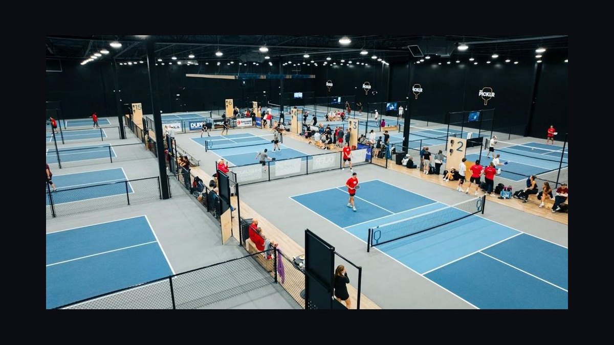Should I open or buy a The Picklr pickleball franchise in 2027 — figure 2