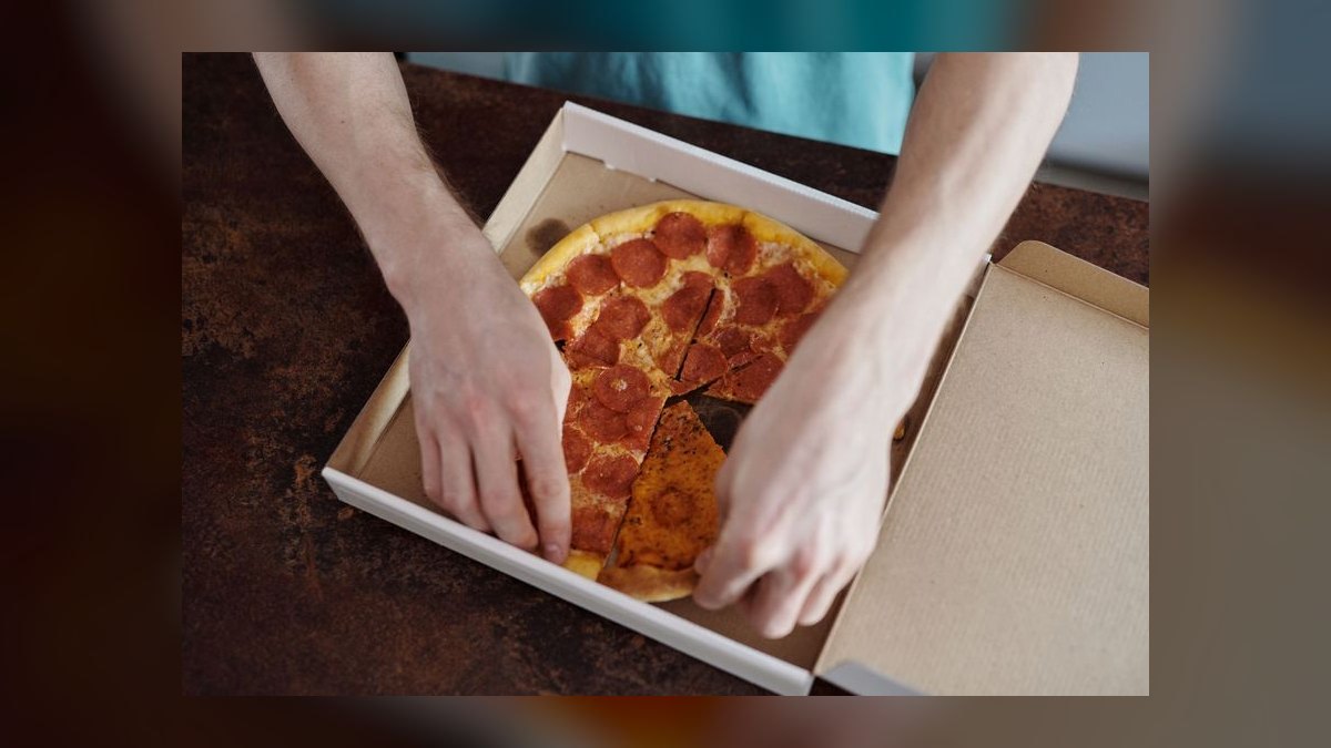 Should I open or buy a Fox’s Pizza Den franchise in 2027 — figure 7