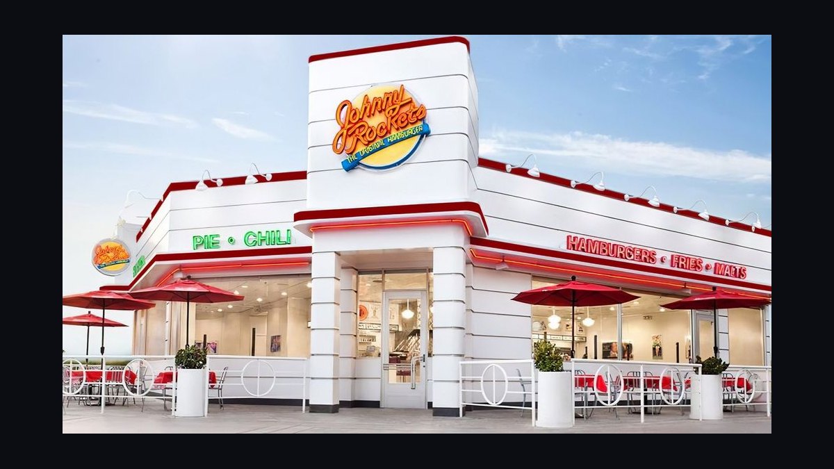 Should I open or buy a Johnny Rockets franchise in 2027?