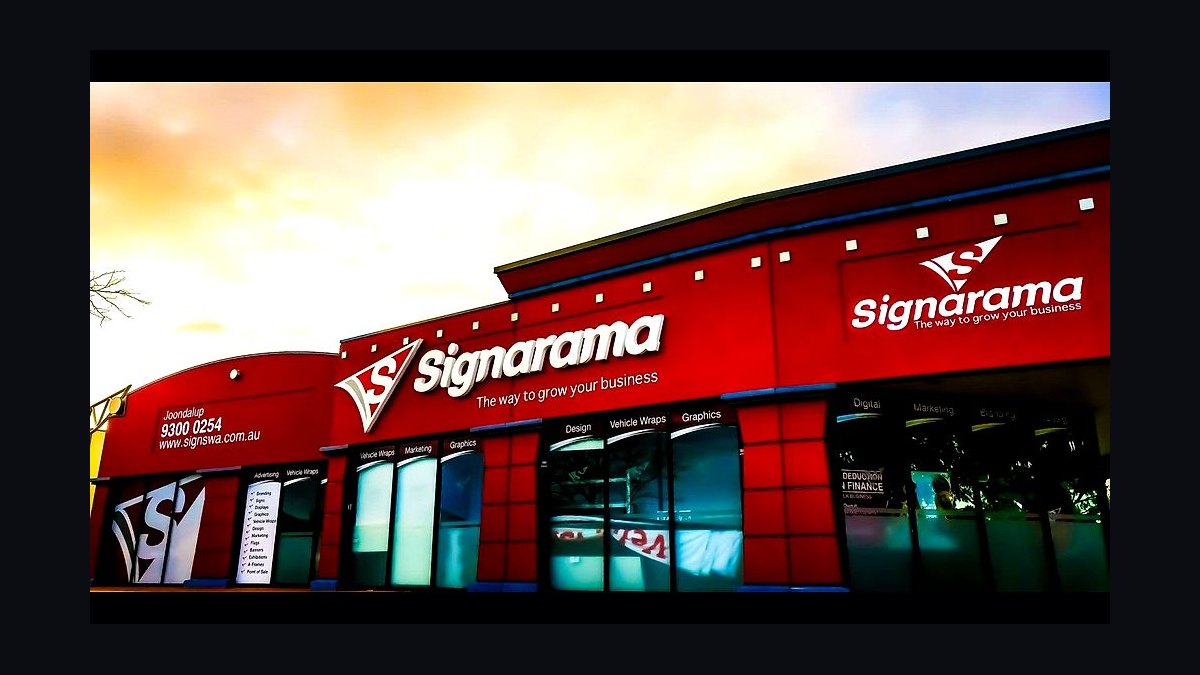 Should I open or buy a Signarama franchise in 2027 — figure 1