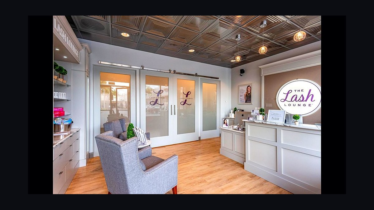 Should I open or buy a The Lash Lounge franchise in 2027?
