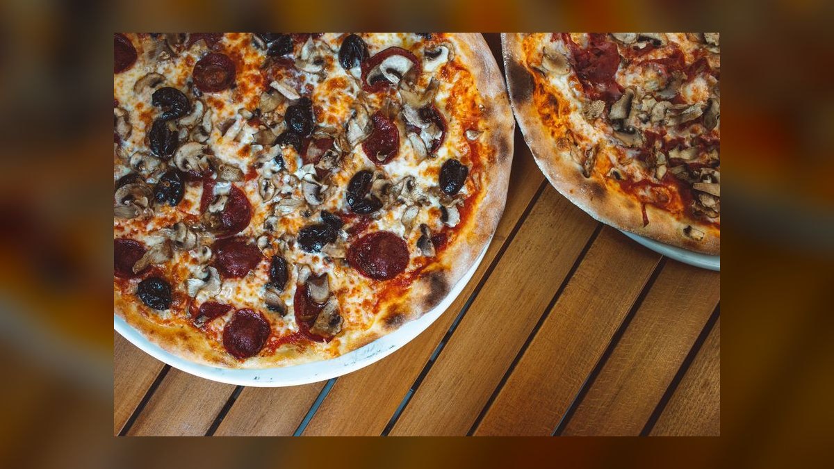 Should I open or buy Marco’s Pizza franchise or open an independent sandwich shop in 2027 — figure 1