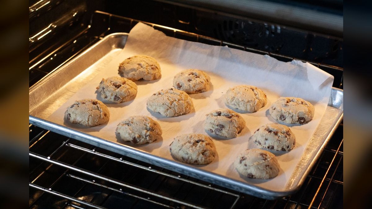 Should I open or buy an Insomnia Cookies franchise in 2027 — figure 2
