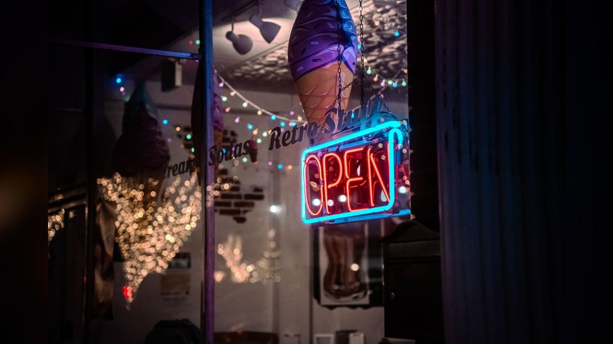 Should I open or buy a Carvel franchise in 2027 — figure 1