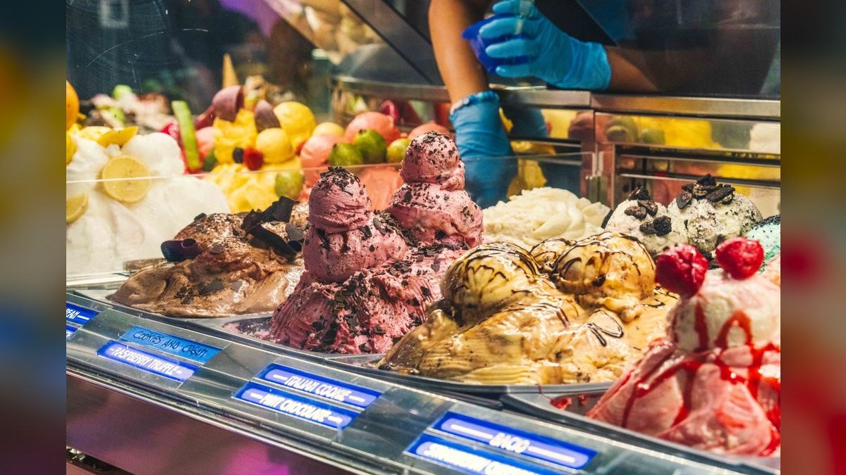 Should I open or buy a Menchie's franchise in 2027 — figure 3