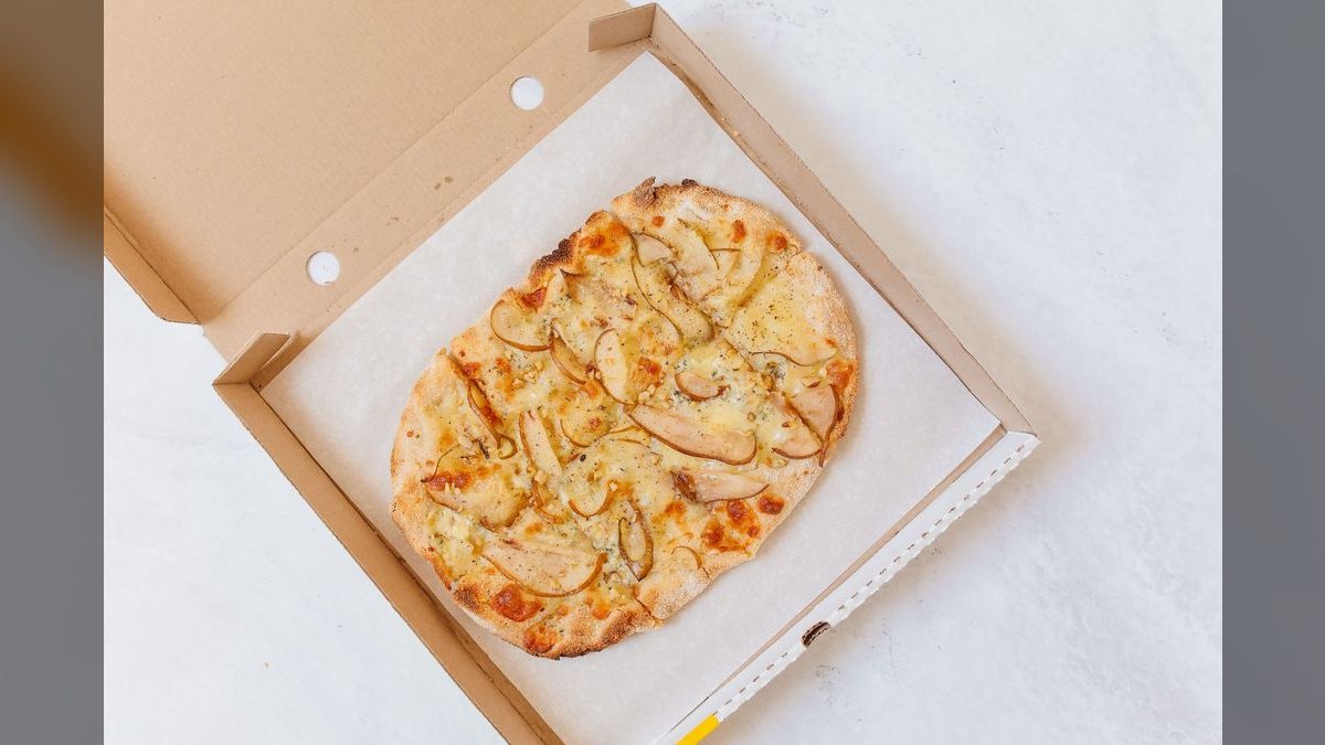 Should I open or buy a Gatti's Pizza franchise in 2027 — figure 2