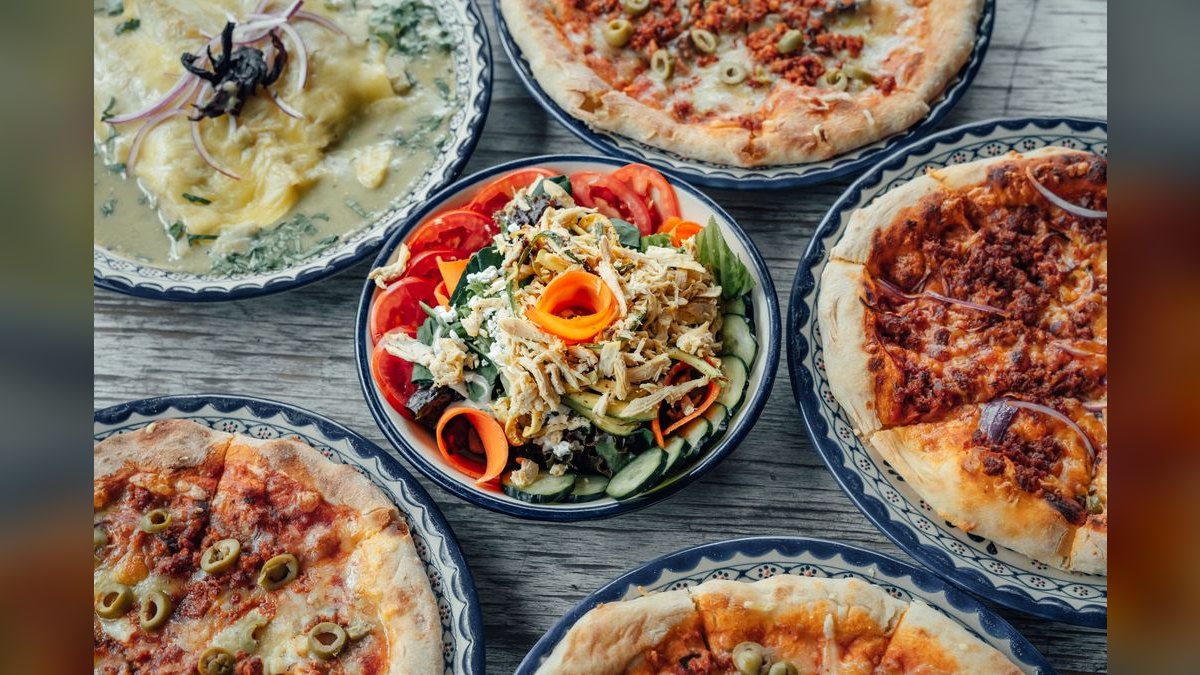 Should I open or buy a Gatti's Pizza franchise in 2027 — figure 5
