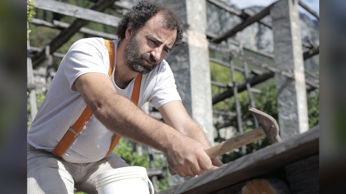 Should I open or buy a Hammer & Nails franchise in 2027 — figure 5