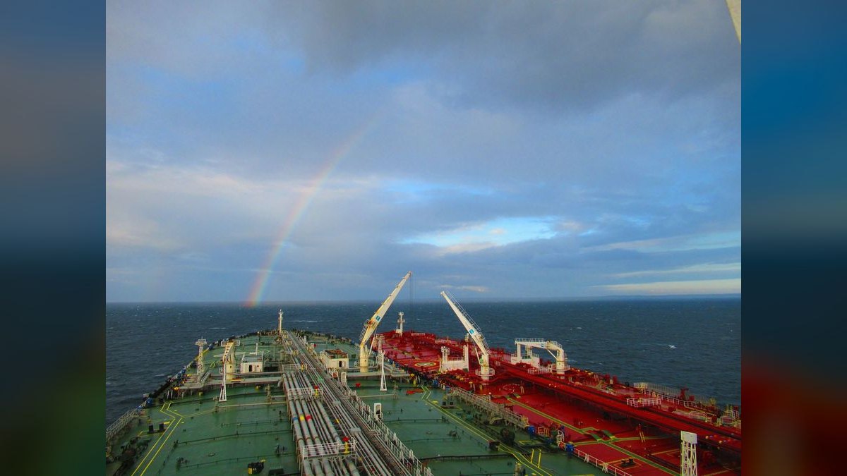 Should I open or buy a Rainbow Restoration franchise in 2027 — figure 1