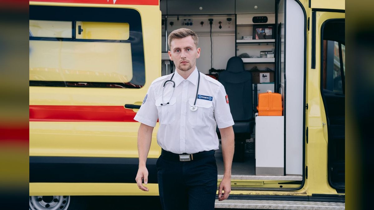 Should I open or buy a DRYmedic franchise in 2027 — figure 3