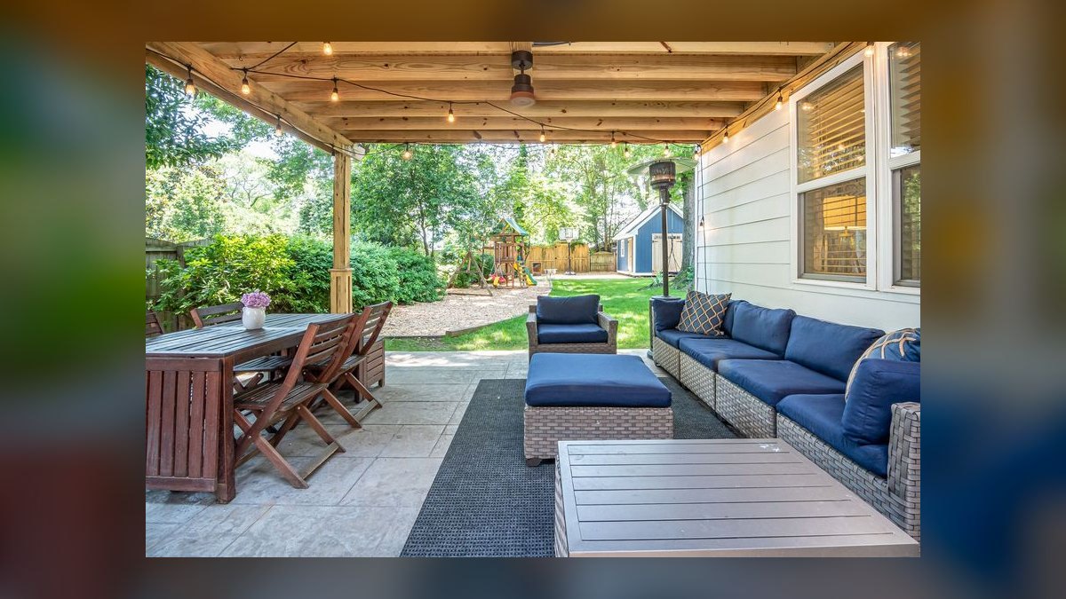 Should I open or buy an Archadeck Outdoor Living franchise in 2027 — figure 8