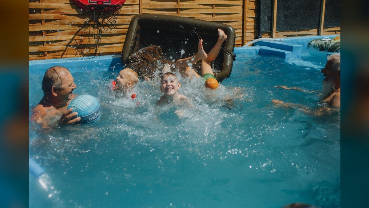 Should I open or buy a Pool Scouts franchise in 2027 — figure 5