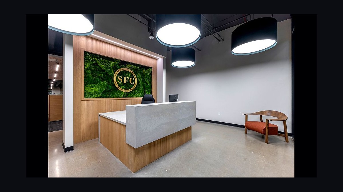 Should I open or buy a Senske Services franchise in 2027?