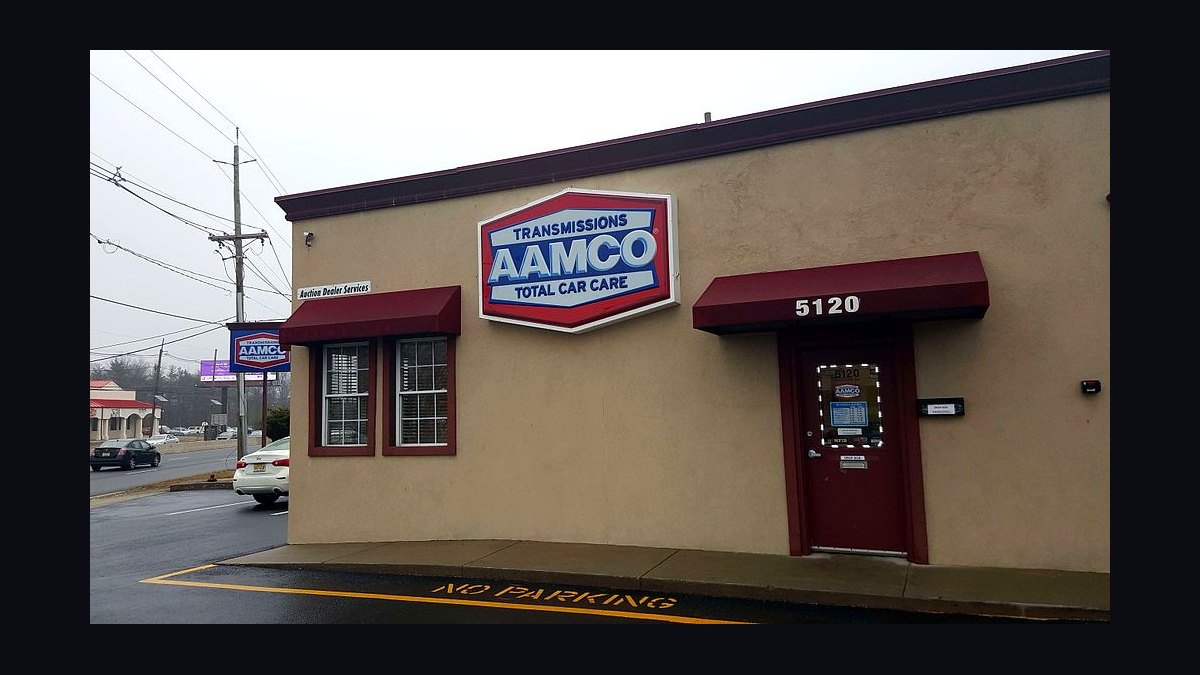 Should I open or buy an AAMCO franchise in 2027?