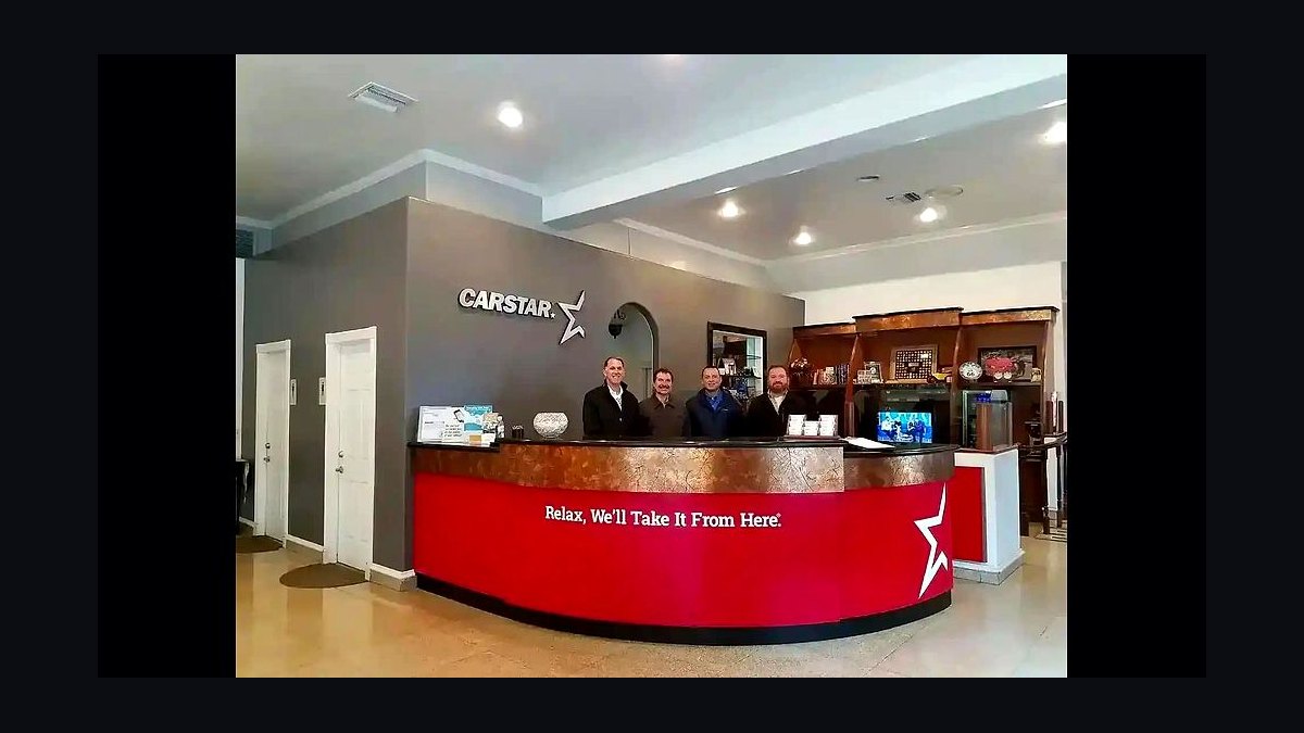 Should I open or buy a CARSTAR franchise in 2027?