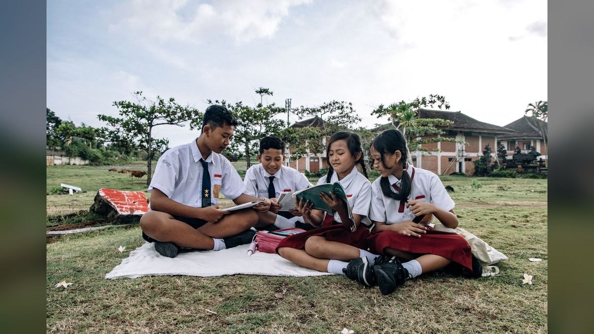 Should I open or buy a Celebree School franchise in 2027 — figure 3