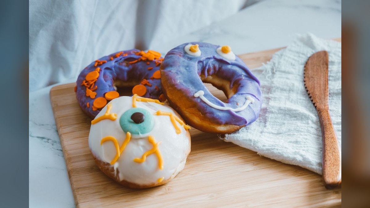 Should I open or buy a Parlor Doughnuts franchise in 2027 — figure 2