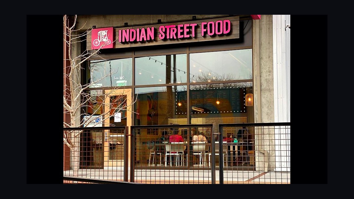Should I open or buy a Curry Up Now franchise in 2027?