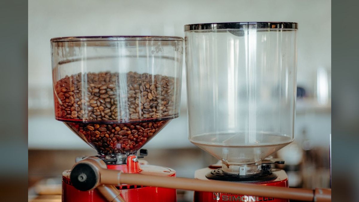 Should I open or buy an It's A Grind Coffee franchise in 2027 — figure 1
