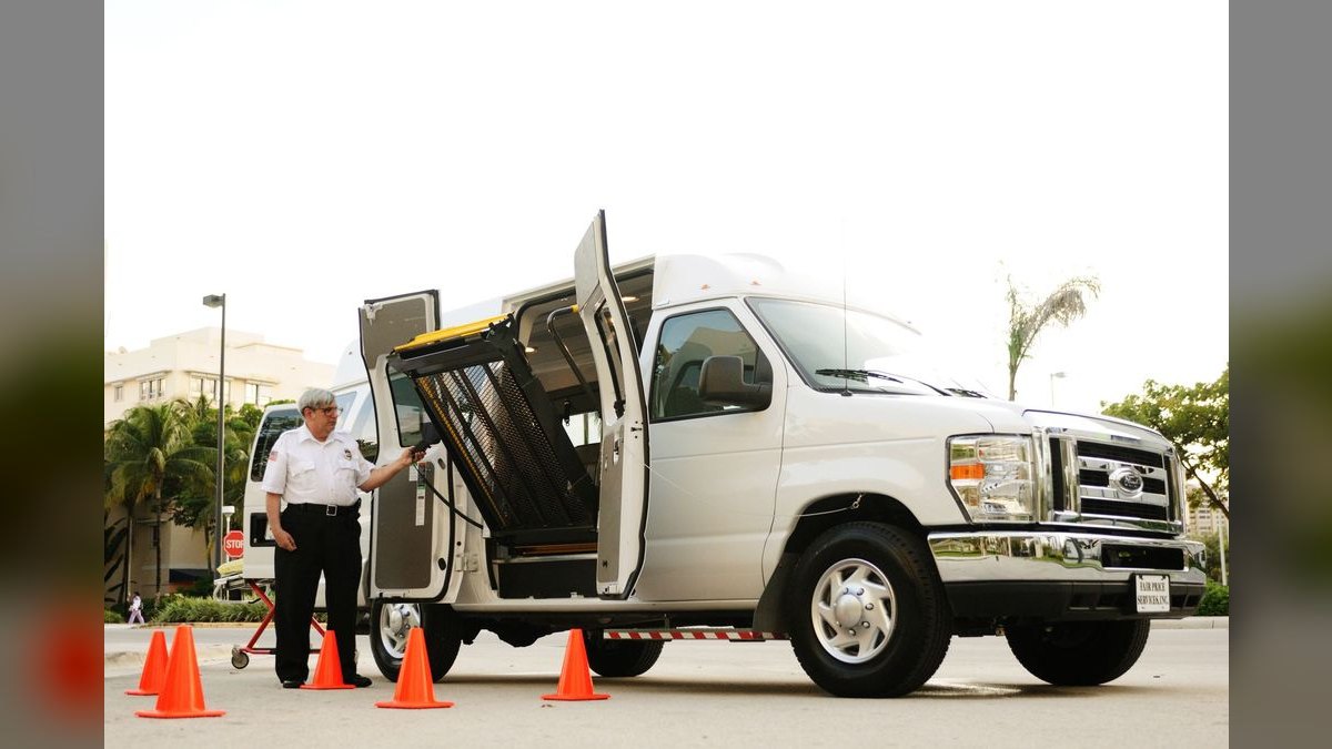 Should I open or buy a CarePatrol franchise in 2027?