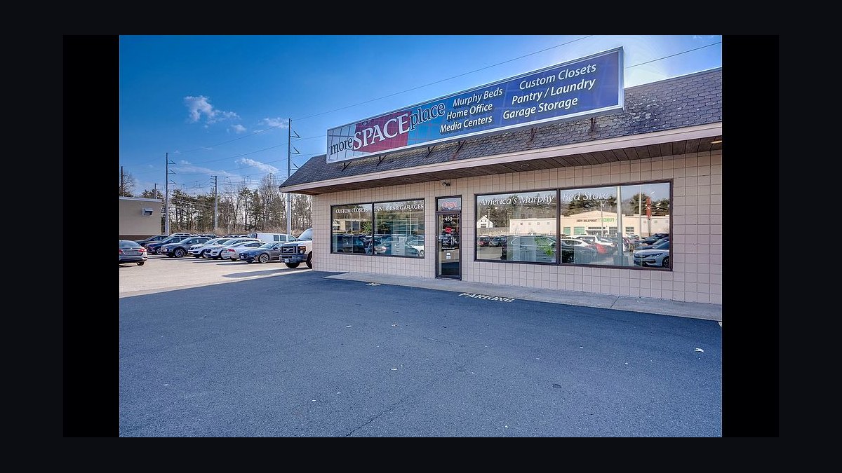 Should I open or buy a More Space Place franchise in 2027?