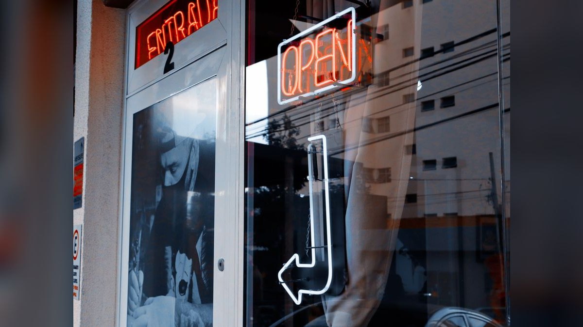 Should I open or buy a System4 franchise in 2027 — figure 2