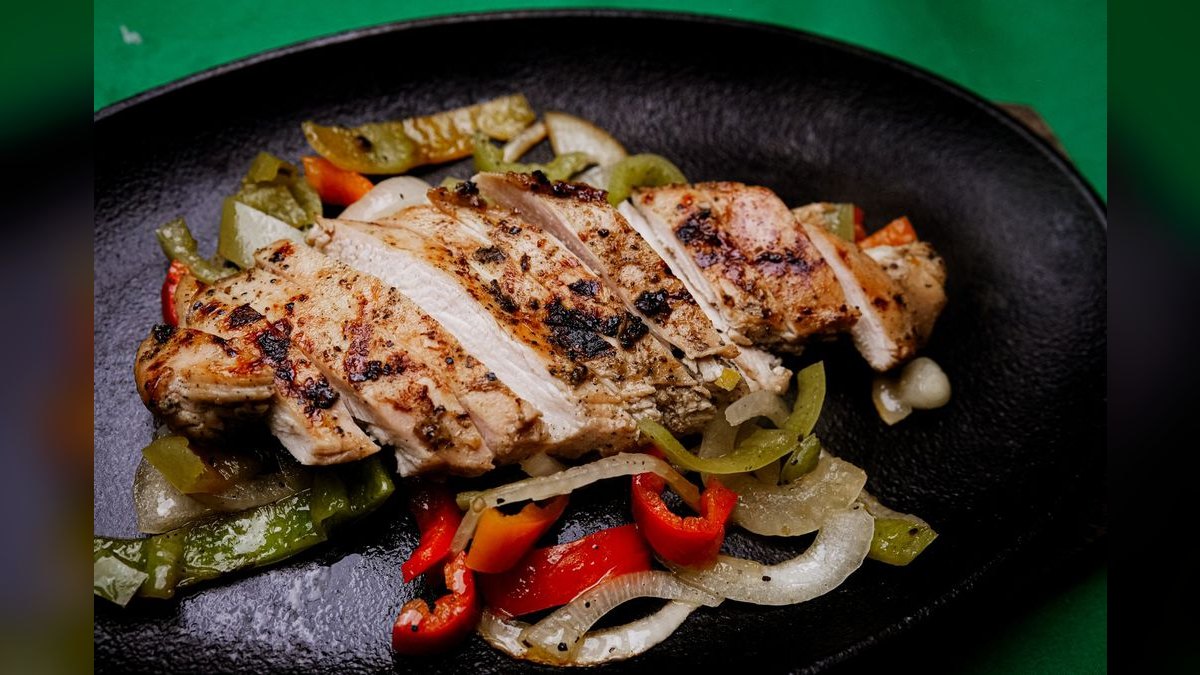 Should I open or buy an El Pollo Loco franchise in 2027 — figure 3