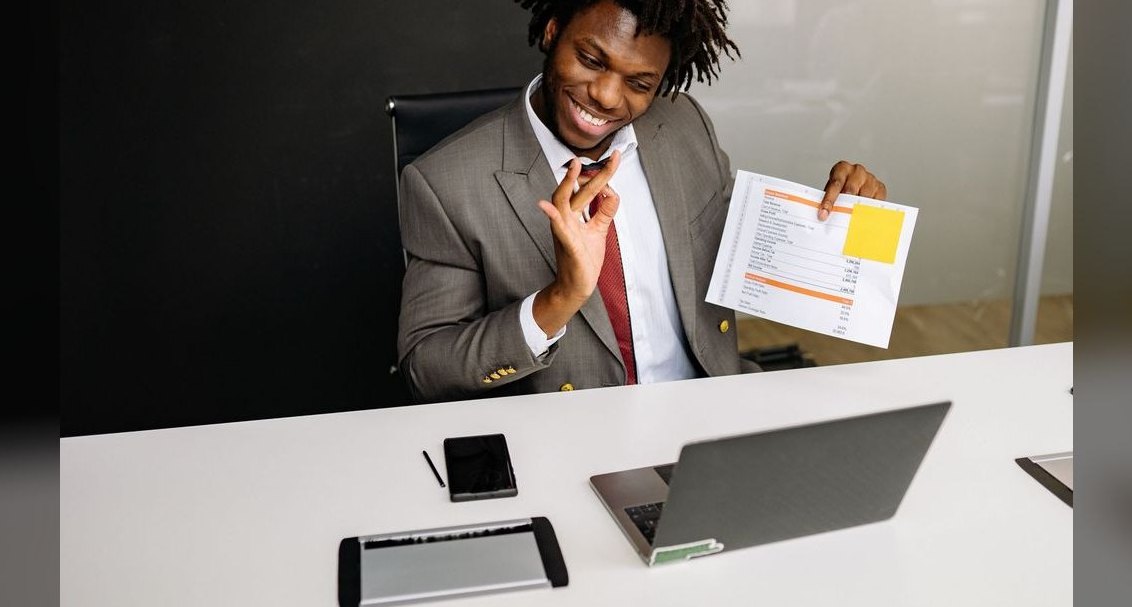 Should I open or buy a Holiday Inn Express franchise in 2027?